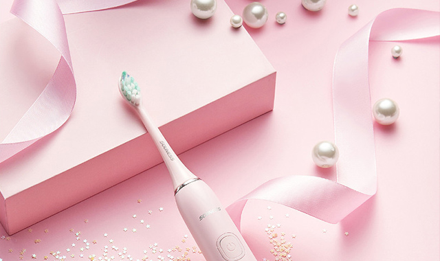 拍攝電動(dòng)牙刷產(chǎn)品攝影